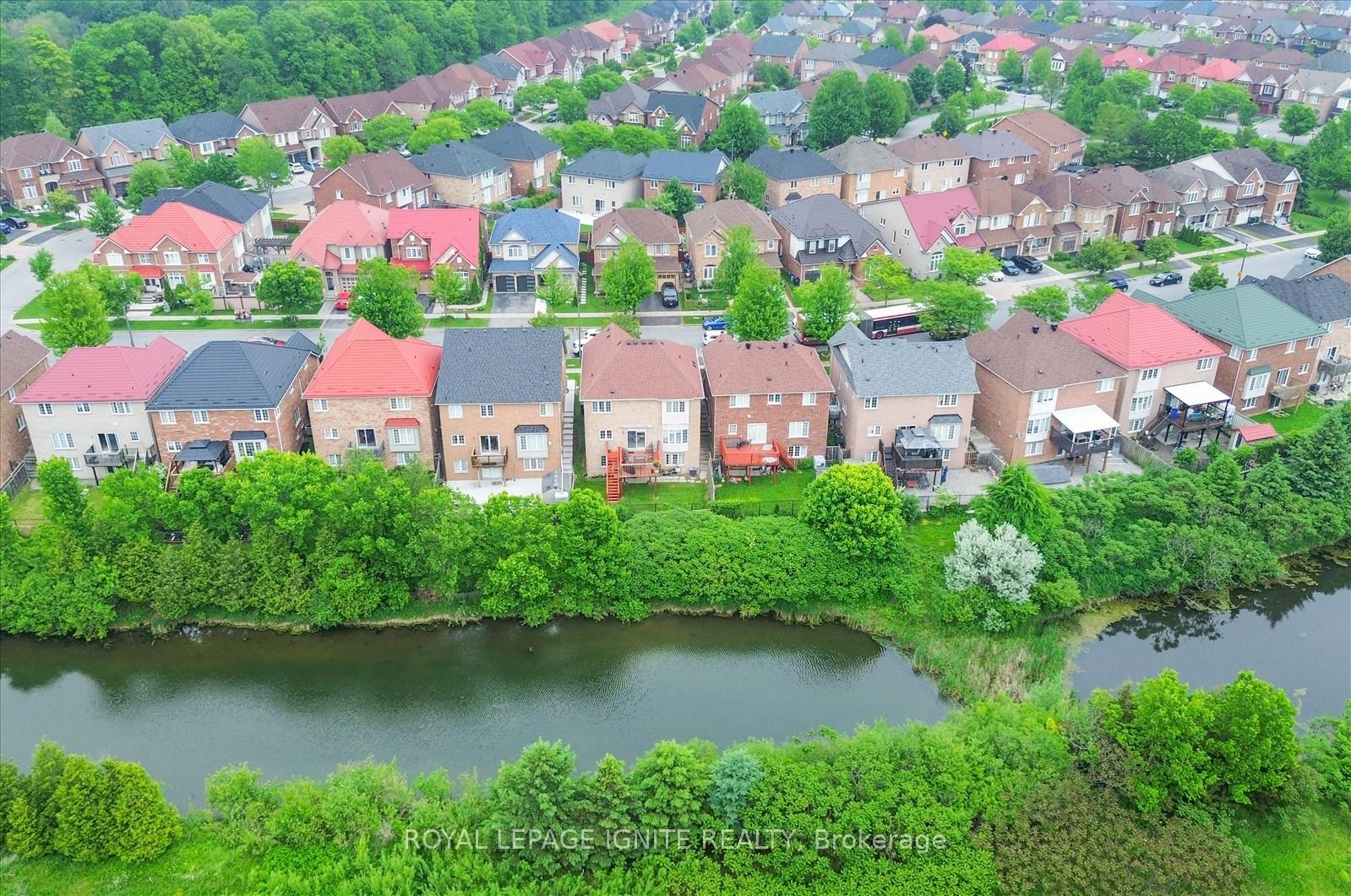 Photo 41 of 178 Staines Road, Scarborough, Rouge — HOMEH