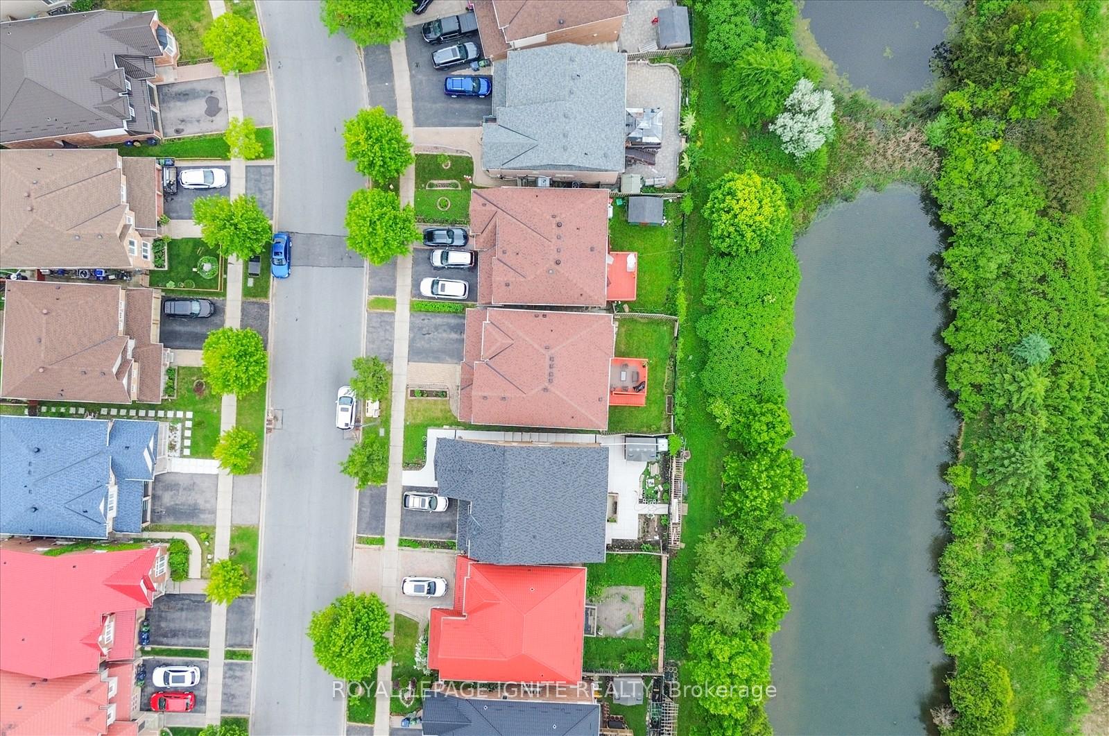 Photo 43 of 178 Staines Road, Scarborough, Rouge — HOMEH