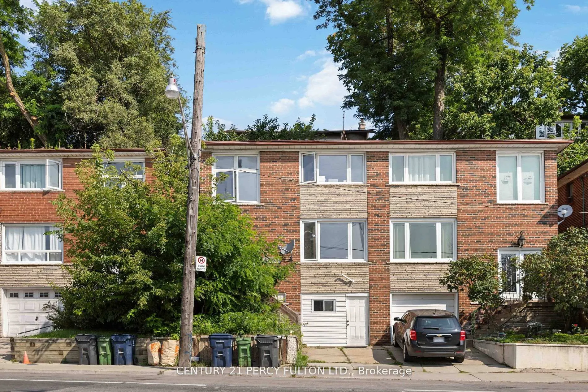 Front of 1344 Davenport Road