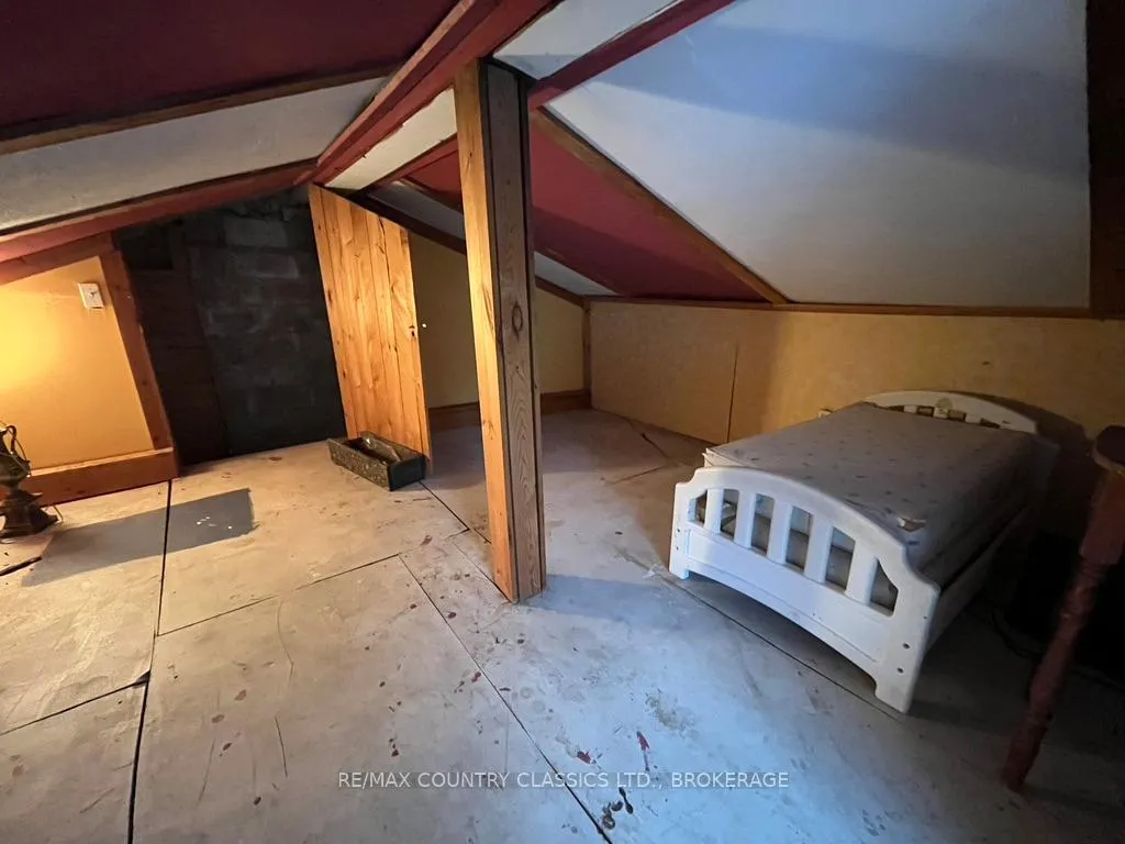 Photo 28 of 534 B Slate Falls Road, Addington Highlands — HOMEH
