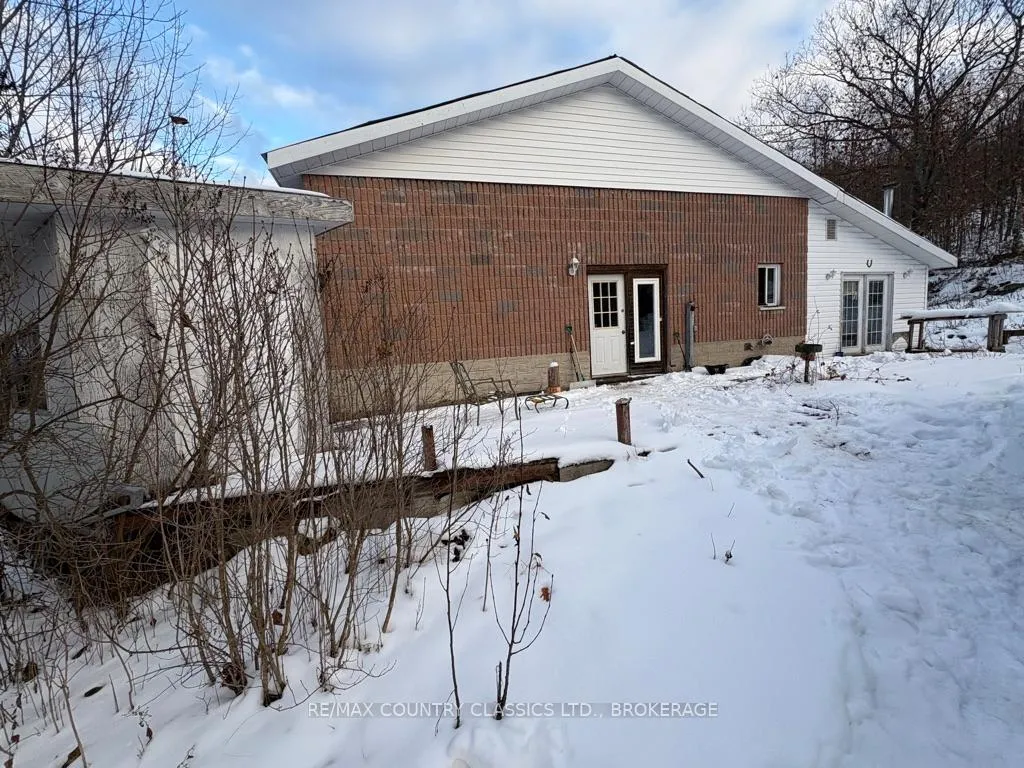 Photo 60 of 534 B Slate Falls Road, Addington Highlands — HOMEH
