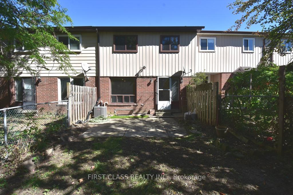 Photo 23 of 58 Bradstone Square, Scarborough, Malvern — HOMEH