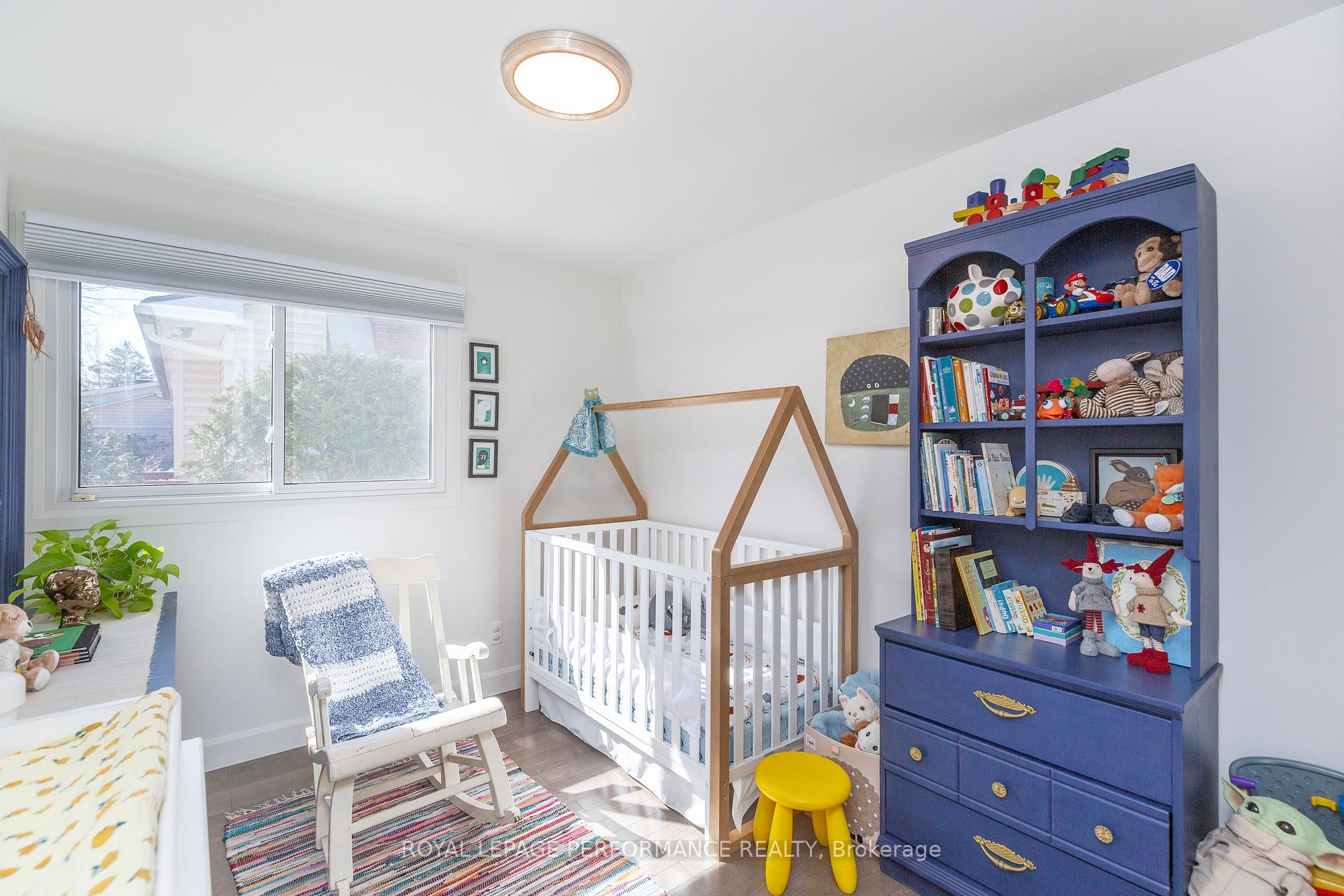 Photo 20 of 2018 Quincy Avenue, Ottawa, Beacon Hill North — HOMEH