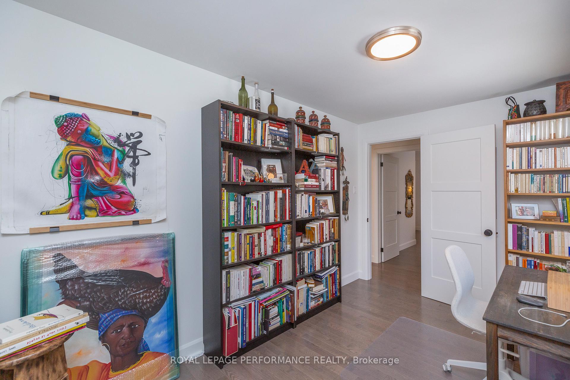 Photo 14 of 2018 Quincy Avenue, Ottawa, Beacon Hill North — HOMEH