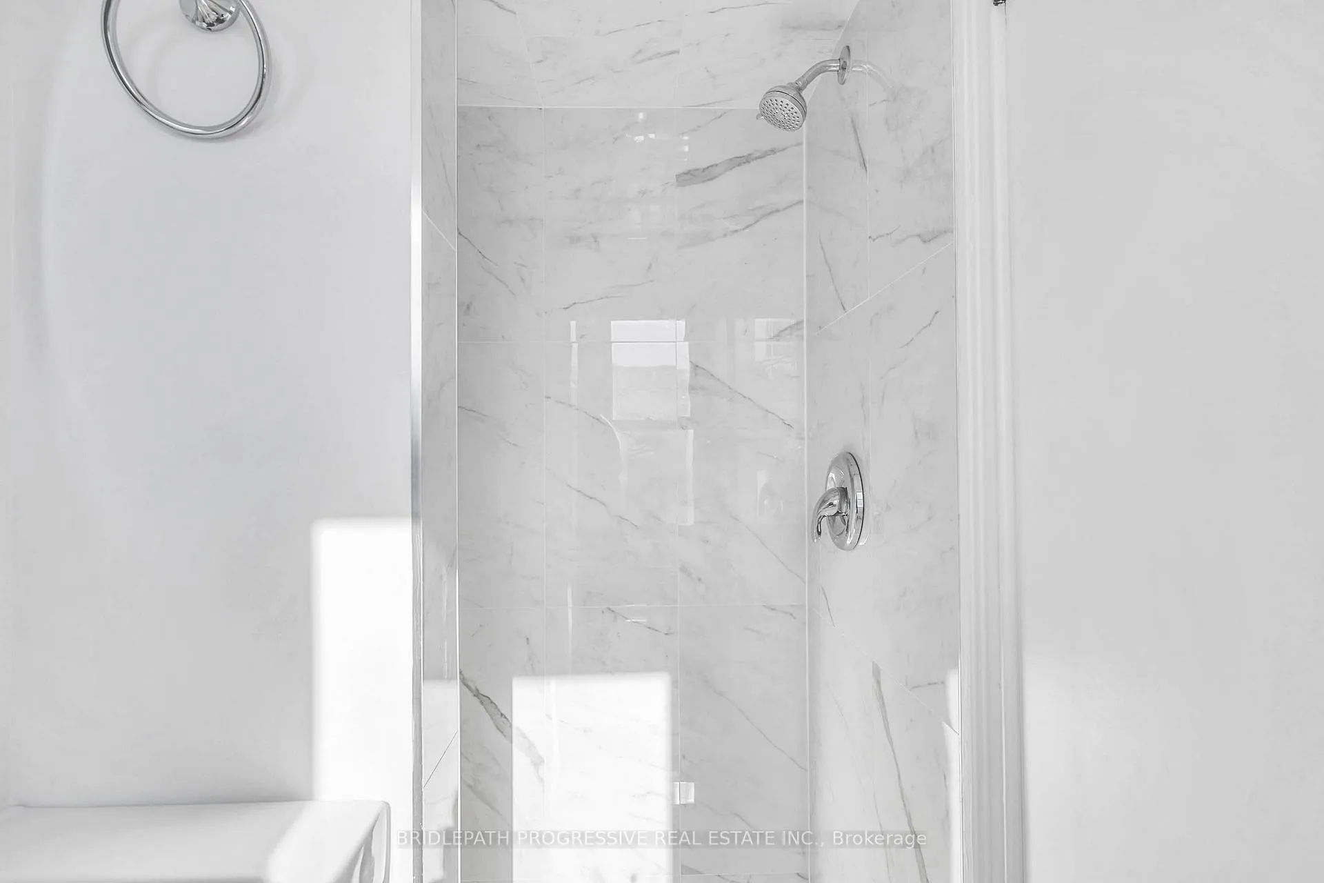 Photo 7 of Unit 1, 894 Eglinton Avenue W, Toronto, Forest Hill North — HOMEH