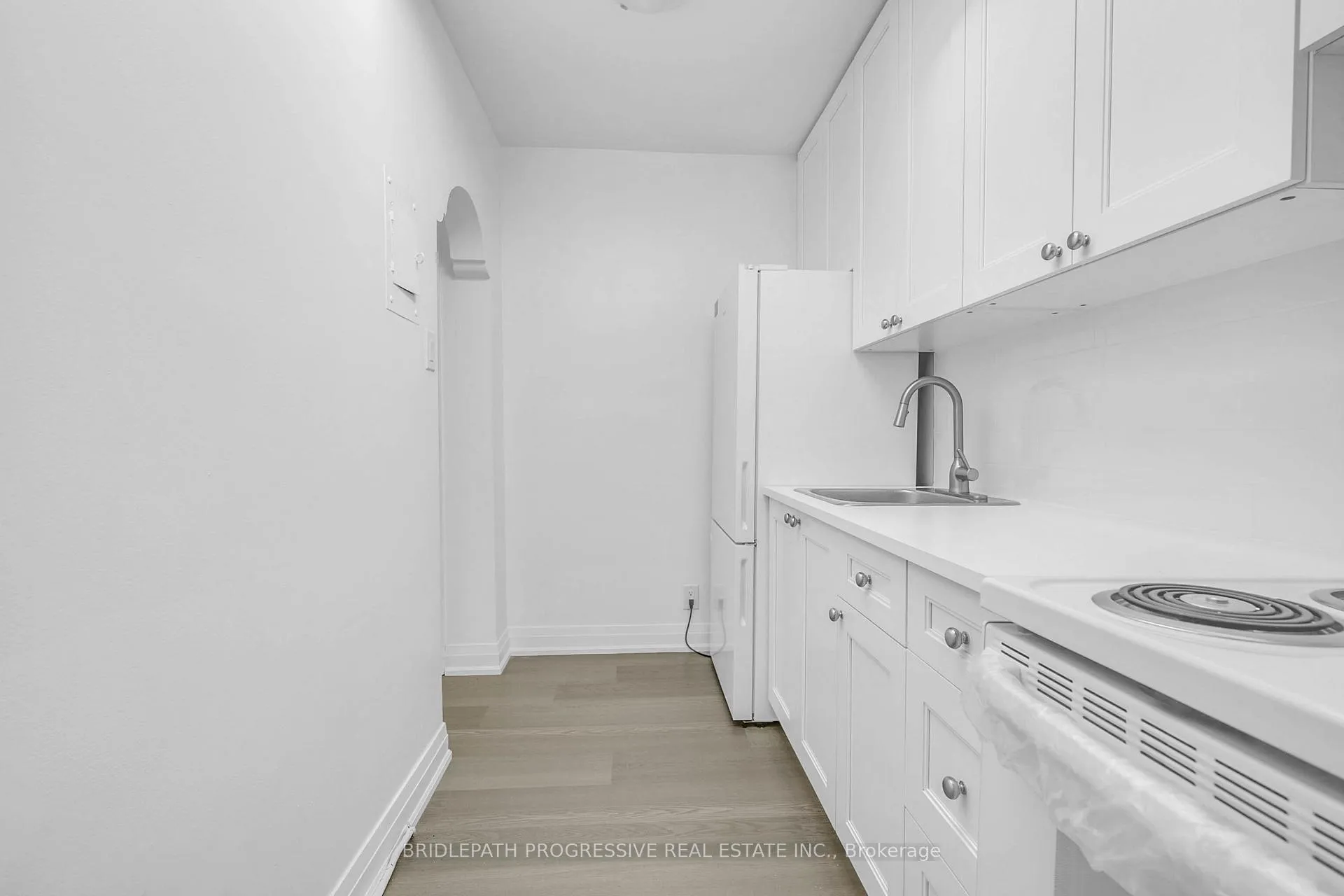 Photo 14 of Unit 1, 894 Eglinton Avenue W, Toronto, Forest Hill North — HOMEH
