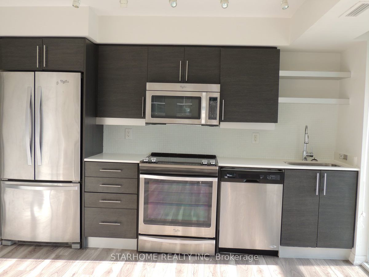 Photo 2 of Unit 1012, 400 Adelaide Street E, Toronto, Moss Park — HOMEH