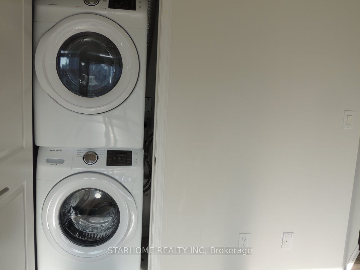Photo 14 of Unit 1012, 400 Adelaide Street E, Toronto, Moss Park — HOMEH