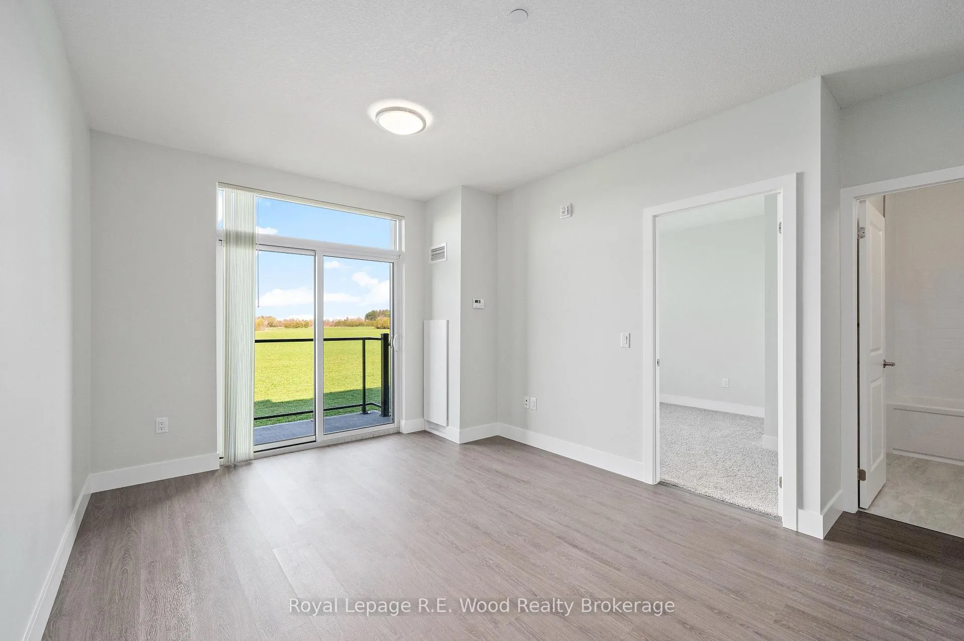 Photo 17 of 11 Jane Street, Aylmer — HOMEH