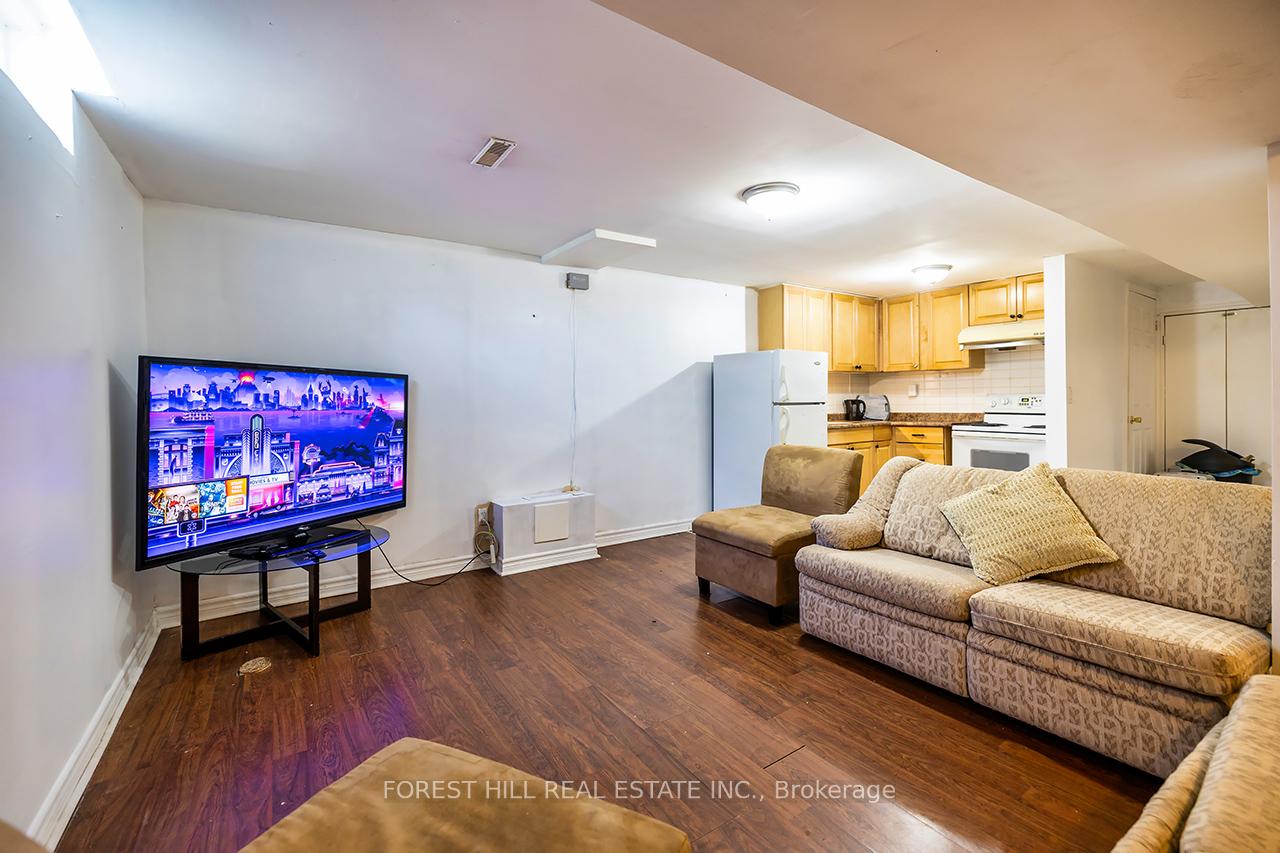Photo 14 of 105 Parsell Square, Scarborough, Malvern — HOMEH