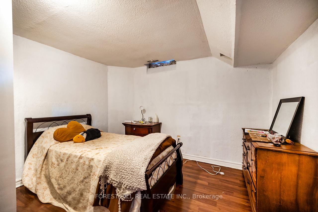 Photo 15 of 105 Parsell Square, Scarborough, Malvern — HOMEH