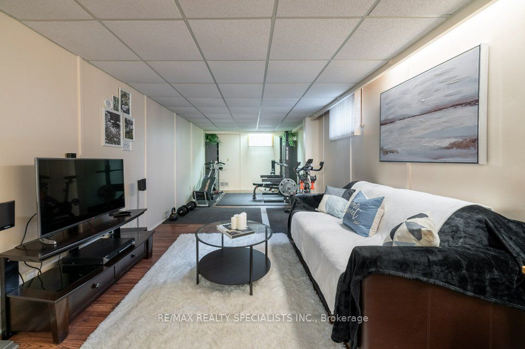 Photo 62 of 2470 Cobbinshaw Circle, Mississauga, Meadowvale — HOMEH