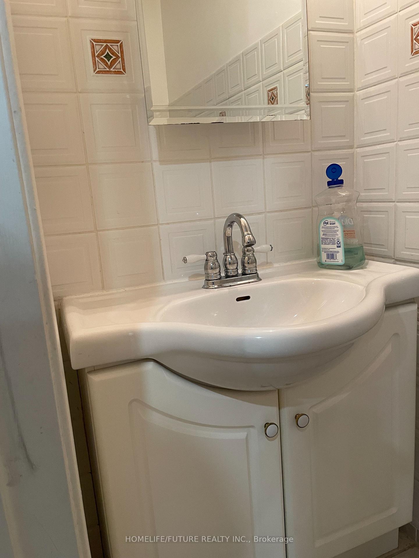 Photo 8 of 36 Chad Crescent, Scarborough, Malvern — HOMEH