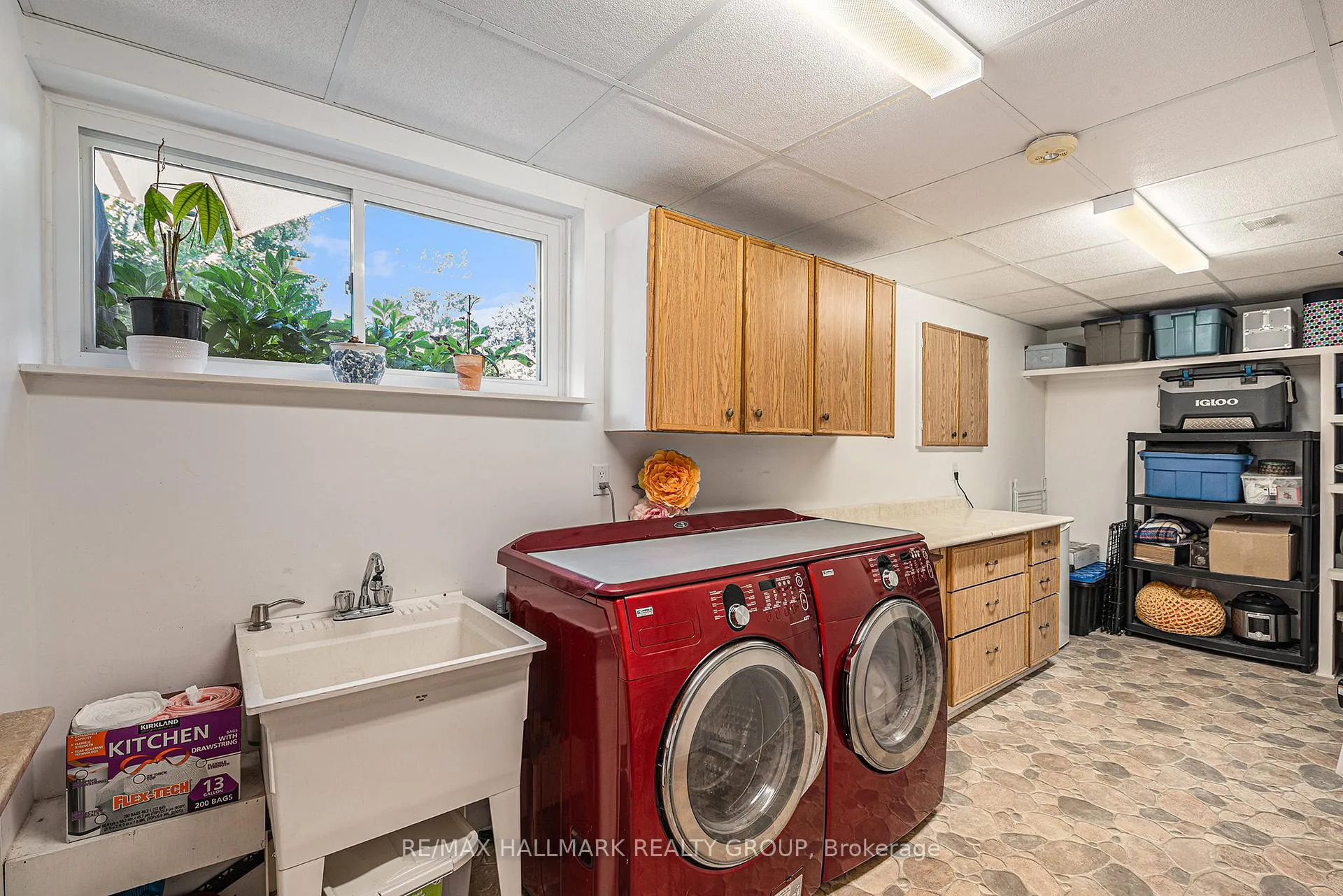 Photo 42 of 560 Buchanan Crescent, Ottawa, Beacon Hill North — HOMEH