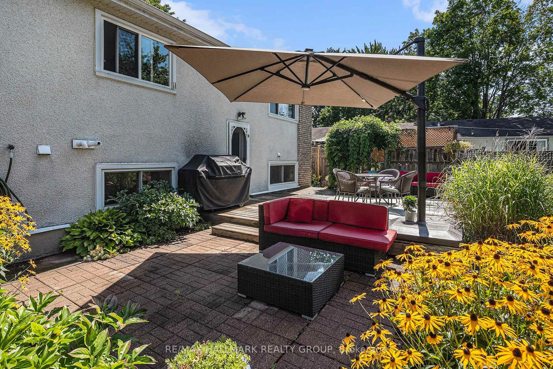 Photo 45 of 560 Buchanan Crescent, Ottawa, Beacon Hill North — HOMEH