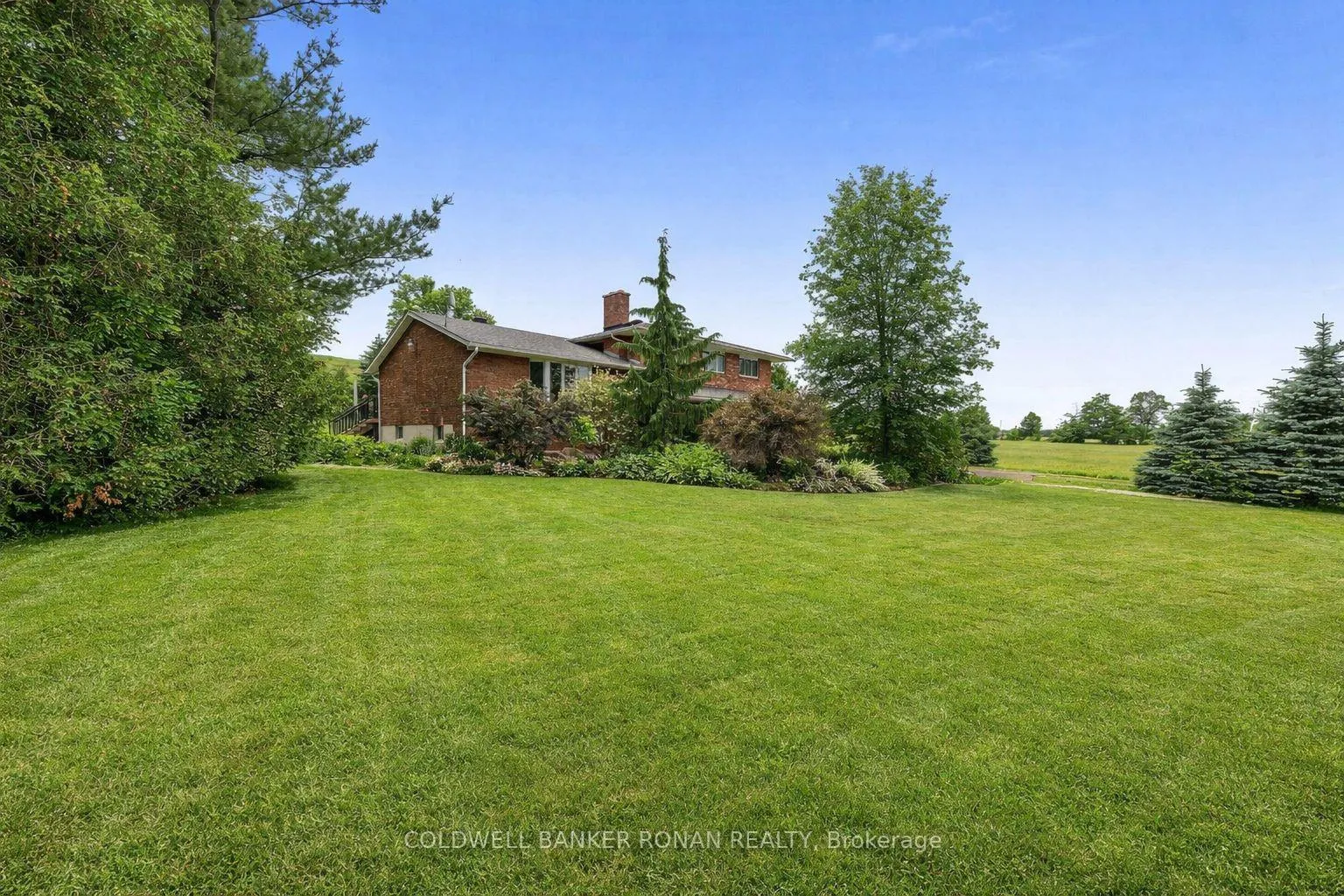 Photo 3 of 6145 3rd Line, New Tecumseth, Rural New Tecumseth — HOMEH