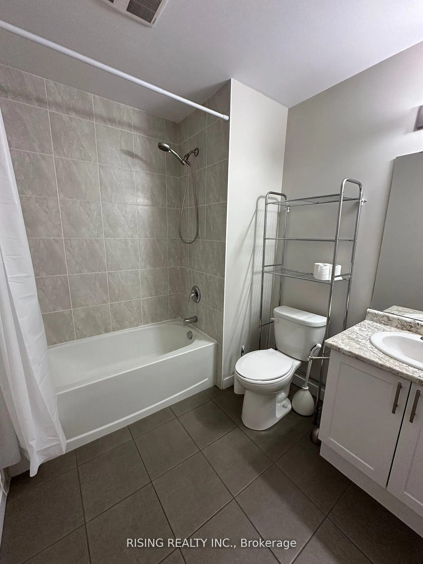 Photo 7 of Unit 212, 125 Shoreview Place, Hamilton, Stoney Creek — HOMEH