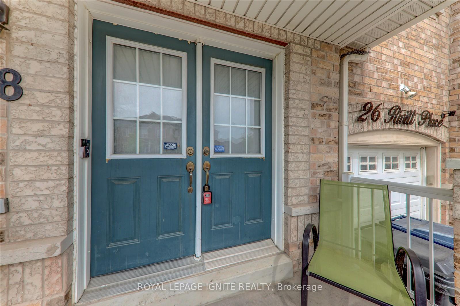 Photo 3 of 28 Rivitt Place, Scarborough, Rouge — HOMEH