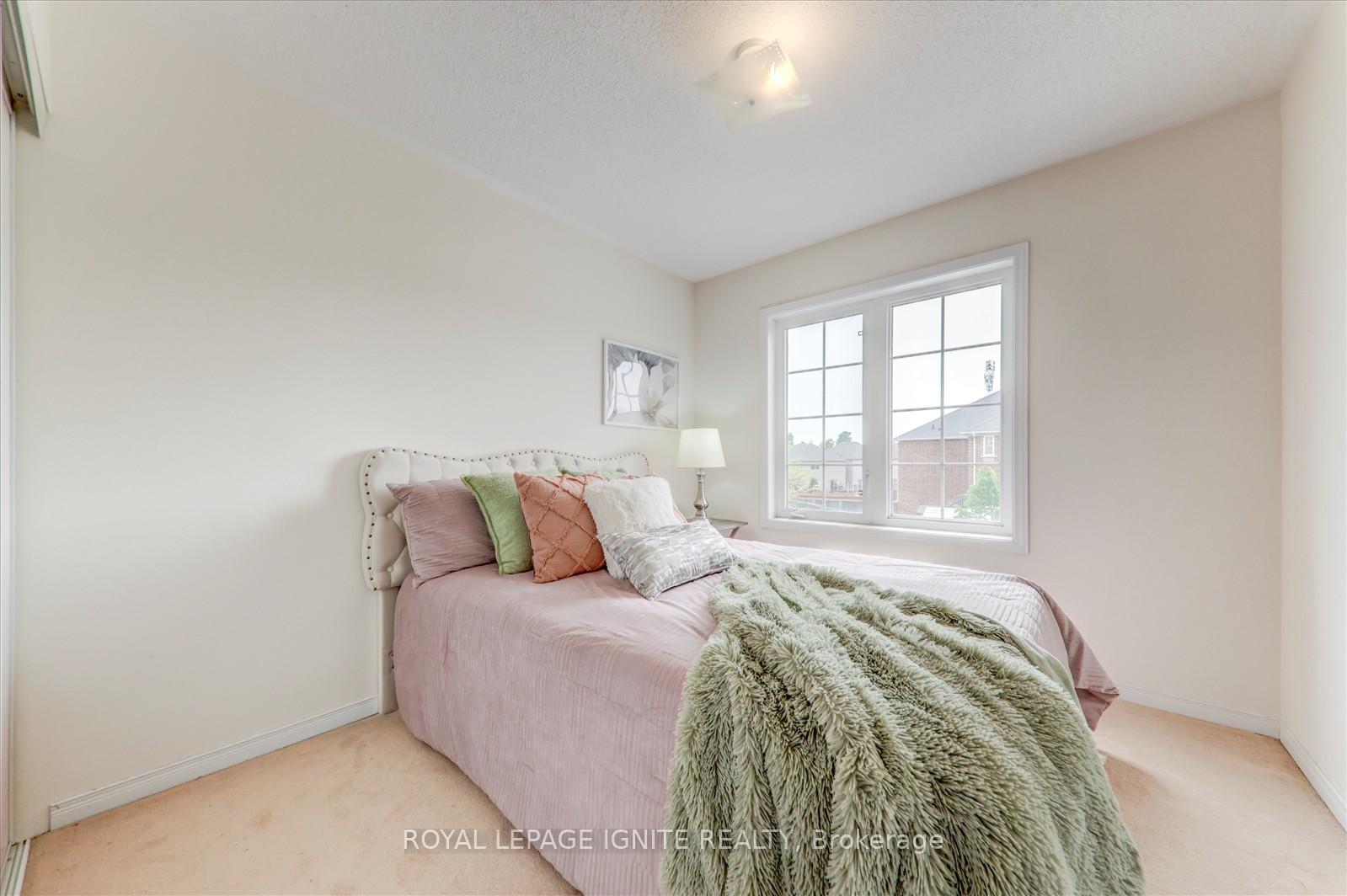Photo 29 of 28 Rivitt Place, Scarborough, Rouge — HOMEH