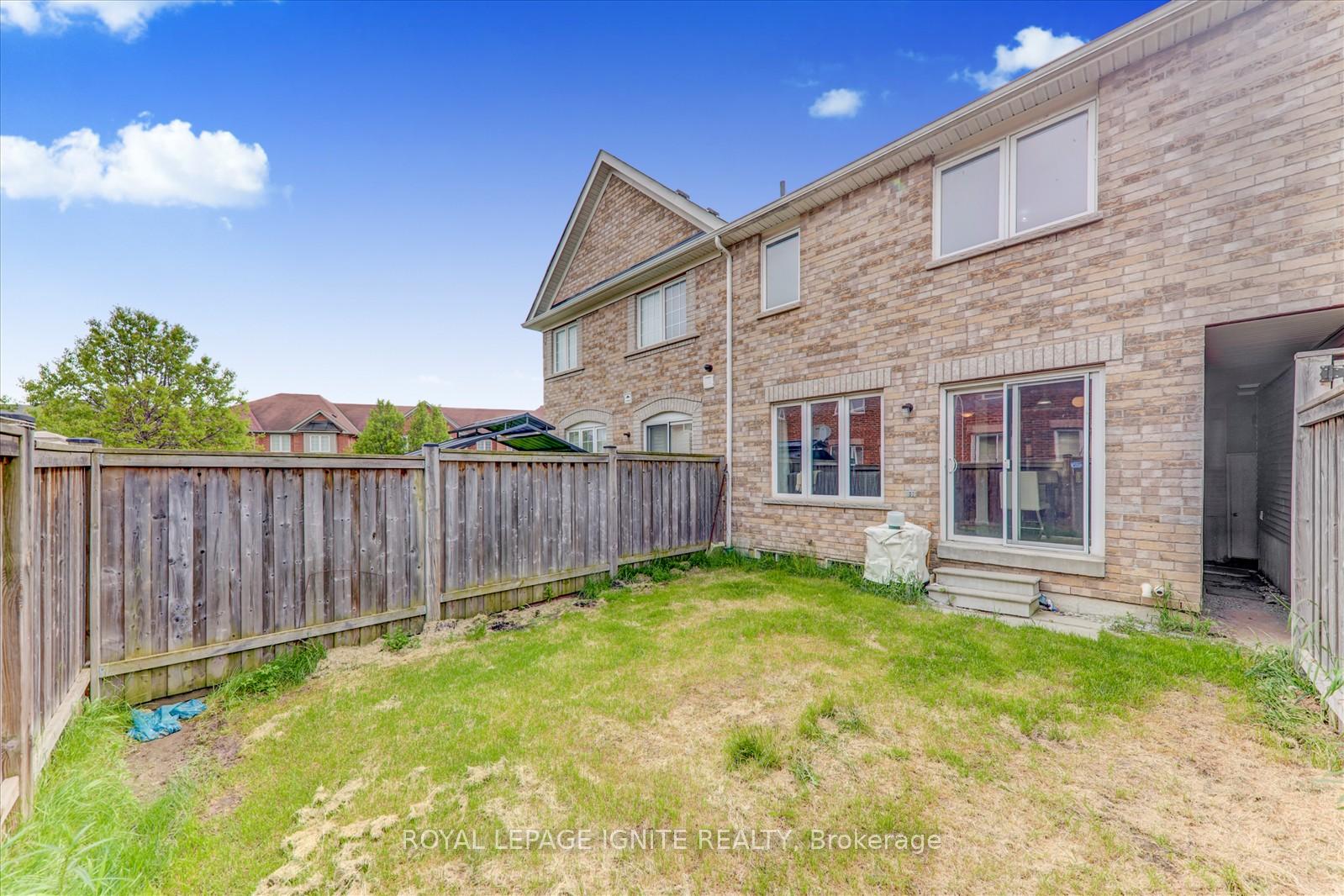 Photo 31 of 28 Rivitt Place, Scarborough, Rouge — HOMEH
