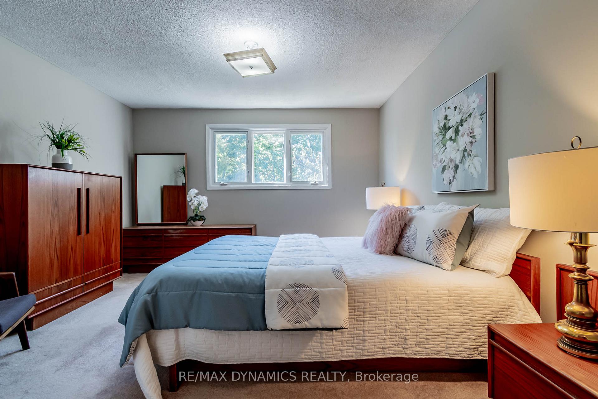 Photo 19 of 27 Lawrence Drive, Thorold, Confederation Heights — HOMEH