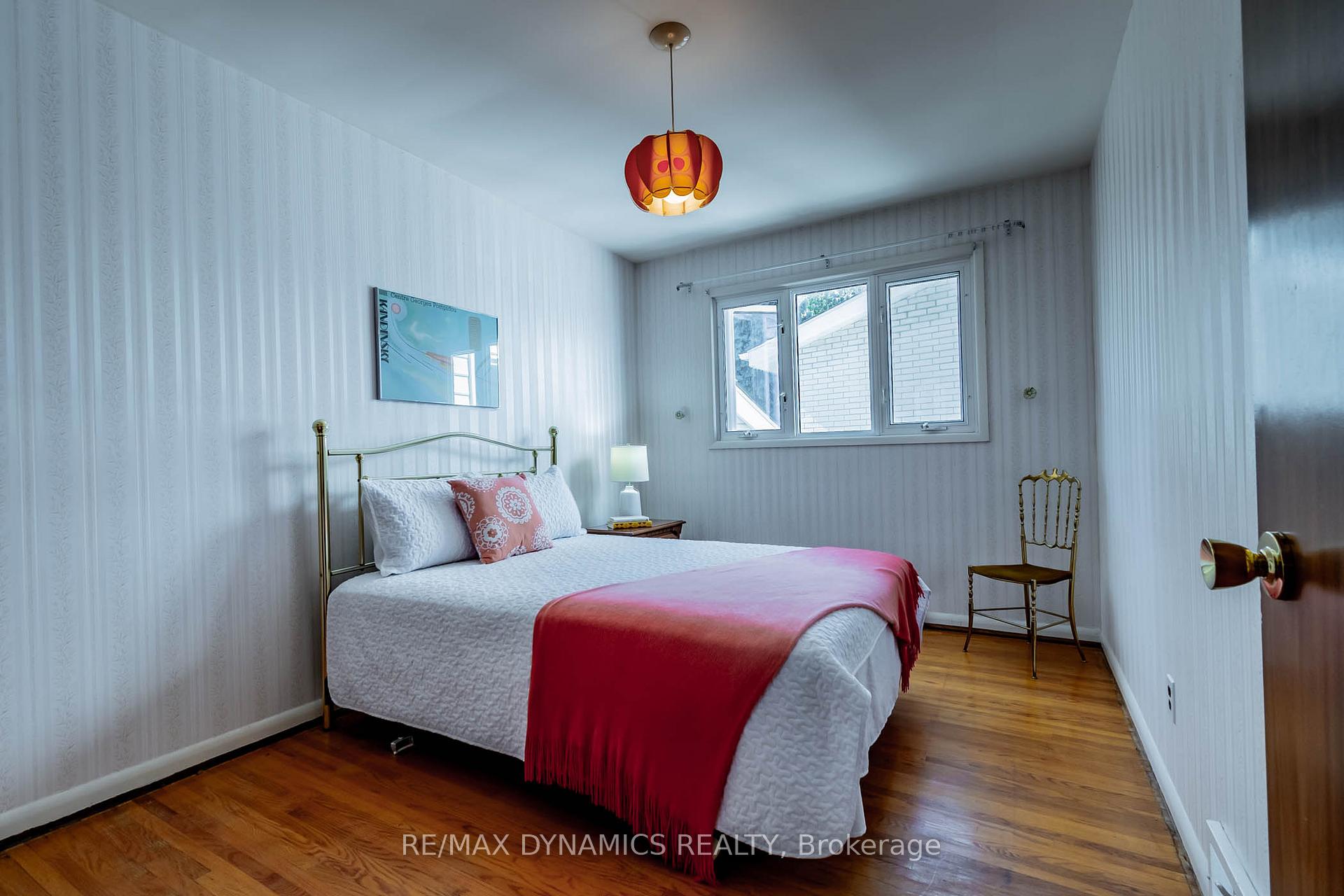 Photo 24 of 27 Lawrence Drive, Thorold, Confederation Heights — HOMEH