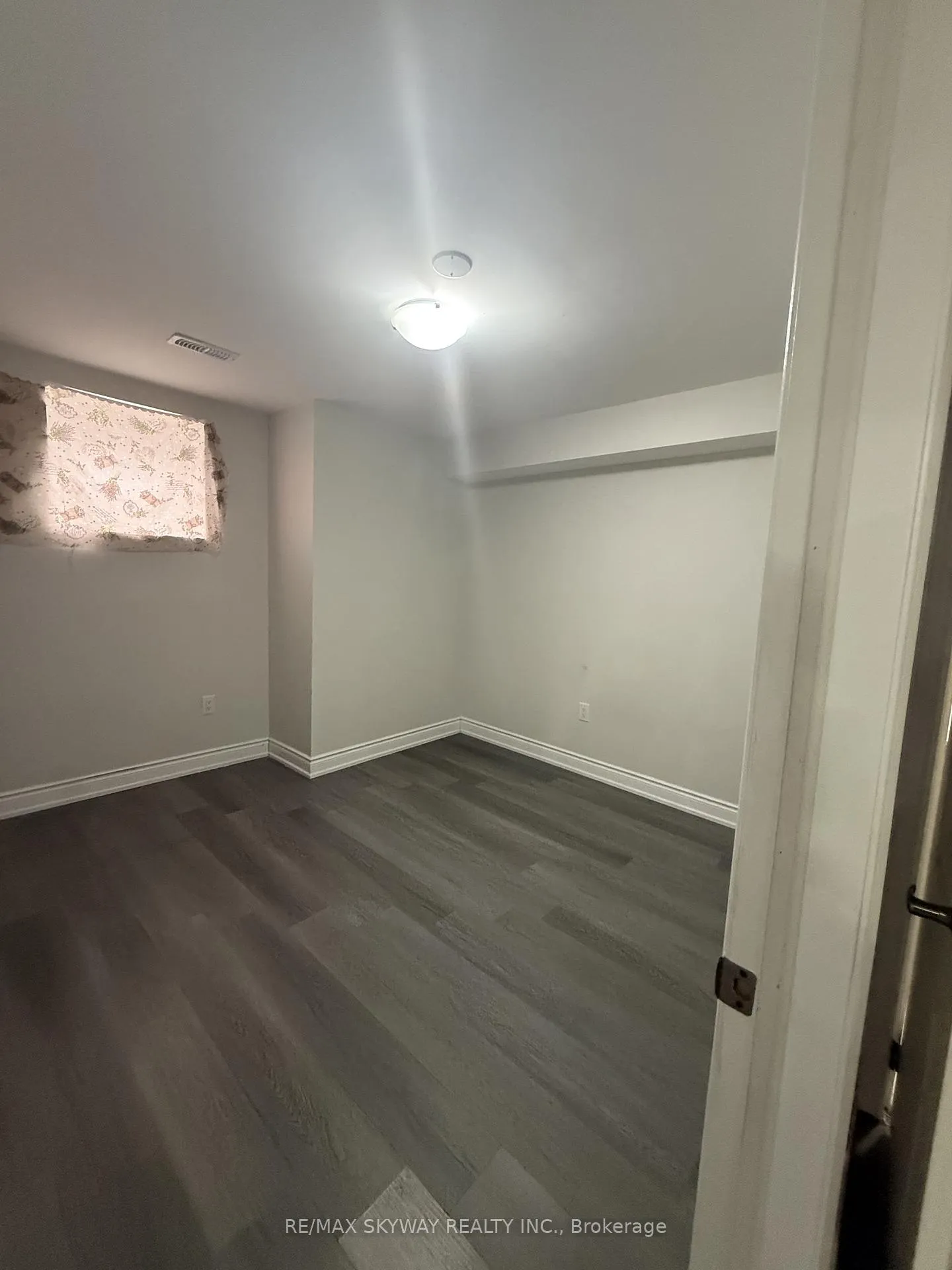 Photo 1 of Unit 2, 40 Eberly Woods Drive, Caledon, Rural Caledon — HOMEH