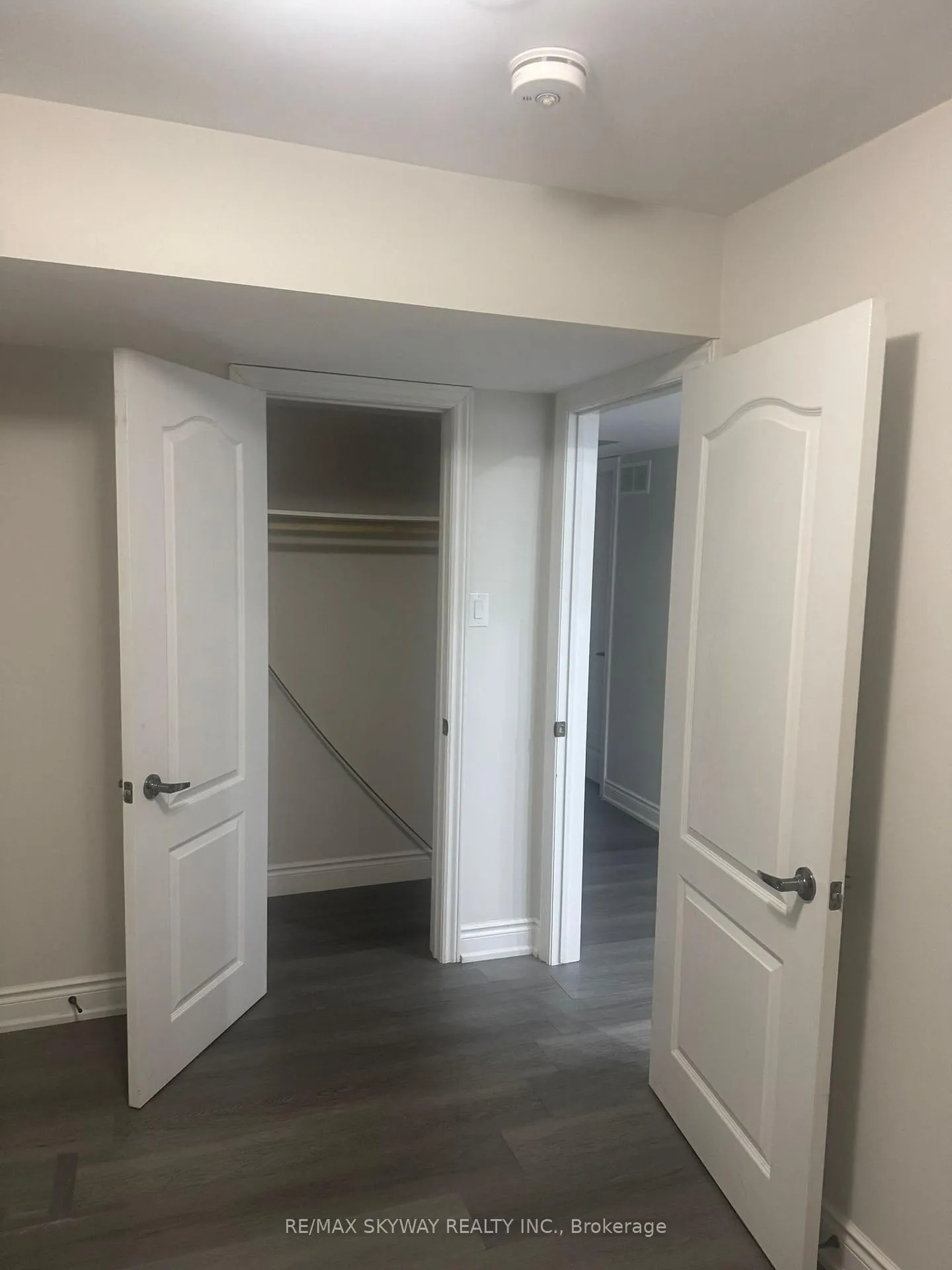 Photo 6 of Unit 2, 40 Eberly Woods Drive, Caledon, Rural Caledon — HOMEH