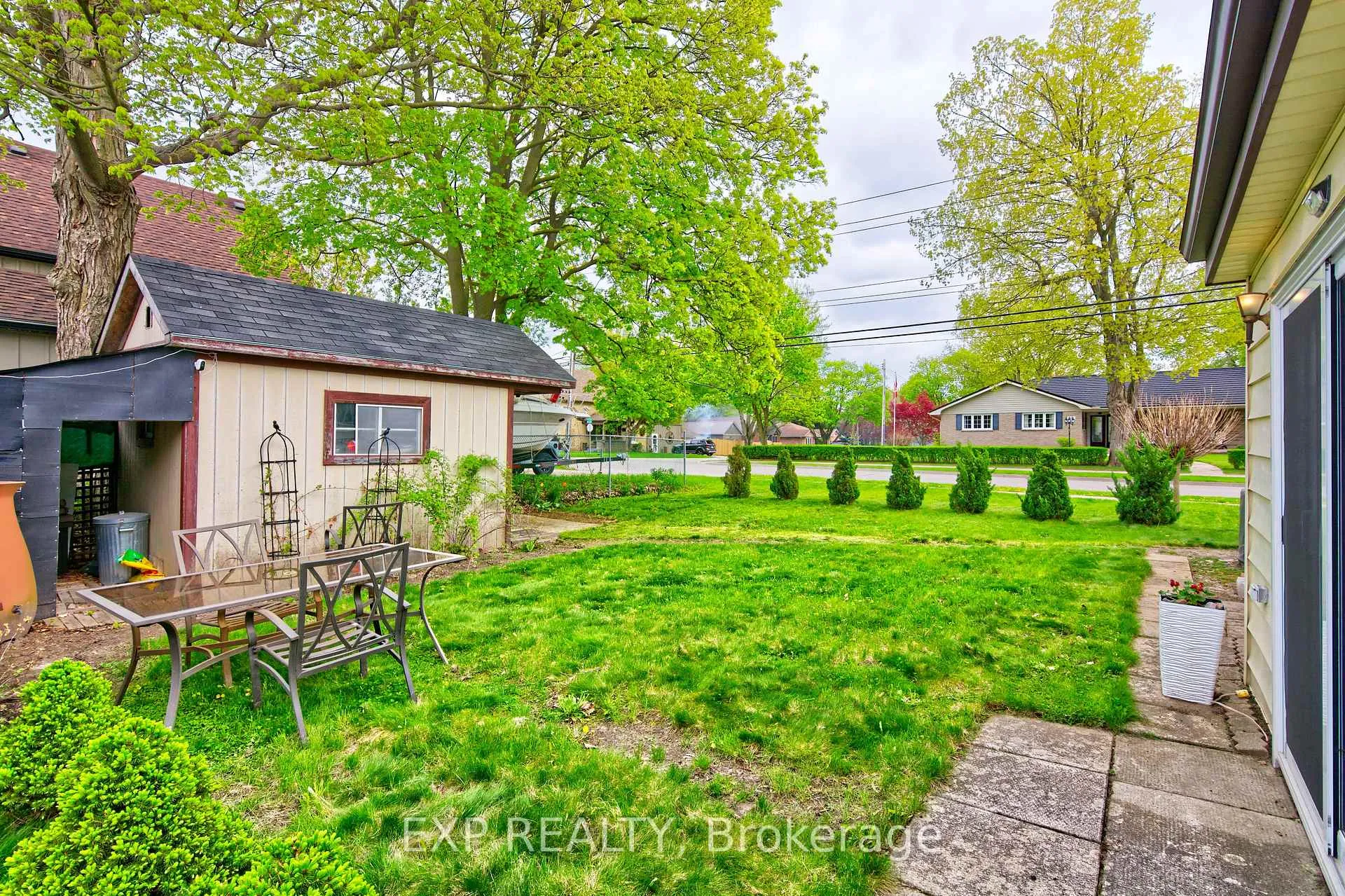 Photo 11 of 59 St George Street, Aylmer — HOMEH