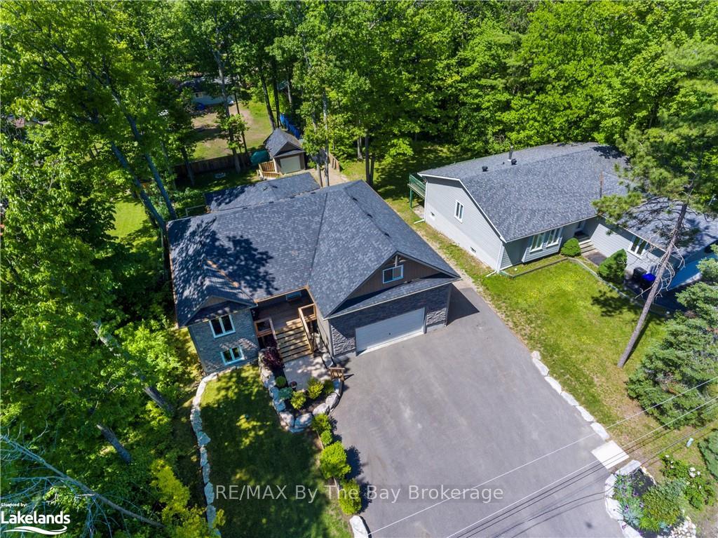 Photo 3 of 110 Evergreen Avenue, Tiny, Rural Tiny — HOMEH