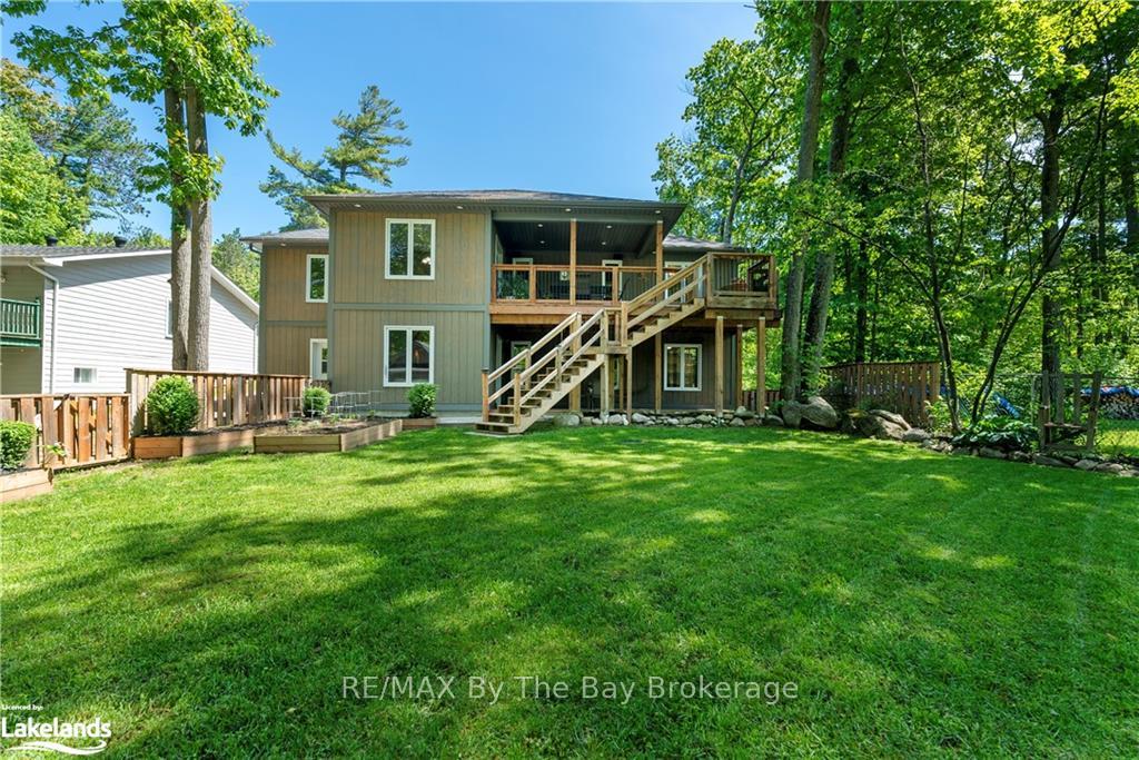 Photo 4 of 110 Evergreen Avenue, Tiny, Rural Tiny — HOMEH