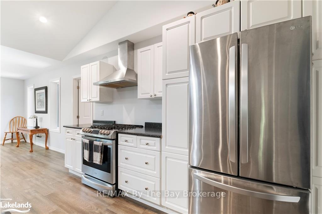 Photo 14 of 110 Evergreen Avenue, Tiny, Rural Tiny — HOMEH