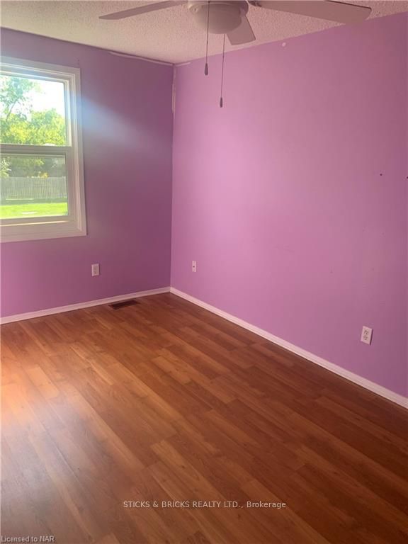 Photo 10 of 63 Tupper Drive, Thorold, Confederation Heights — HOMEH