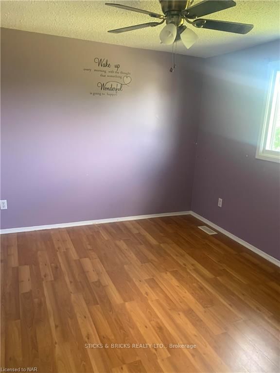 Photo 12 of 63 Tupper Drive, Thorold, Confederation Heights — HOMEH