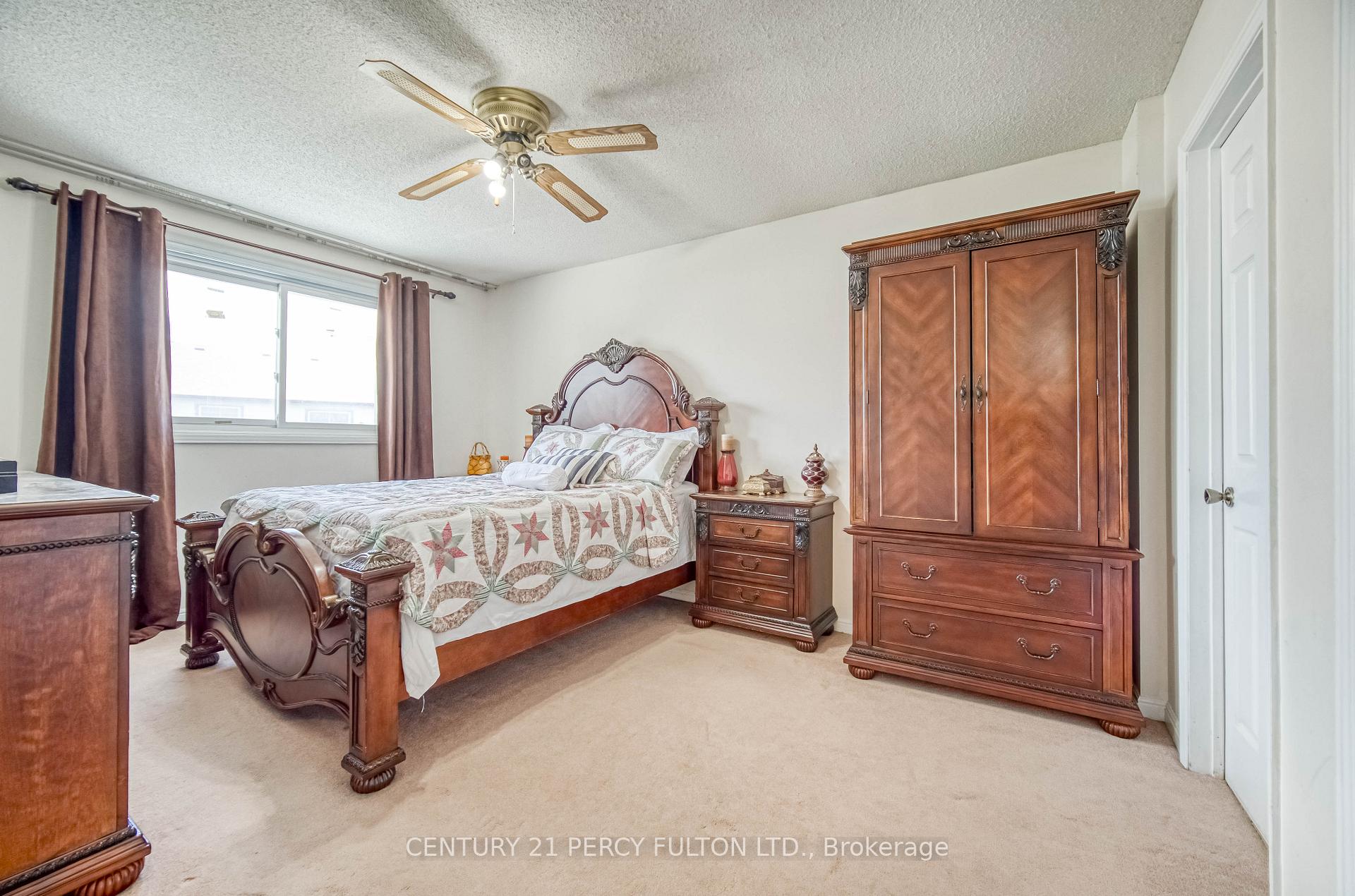 Photo 24 of 120 Granada Crescent, Scarborough, Rouge — HOMEH