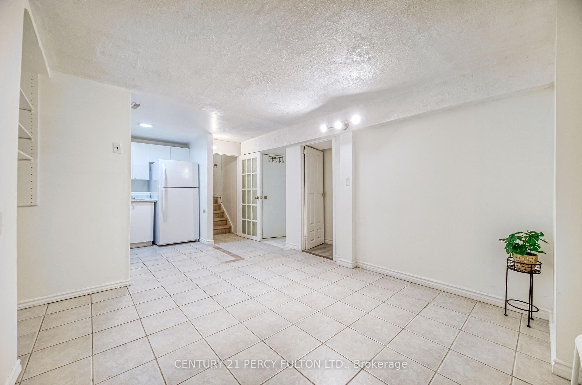 Photo 36 of 120 Granada Crescent, Scarborough, Rouge — HOMEH