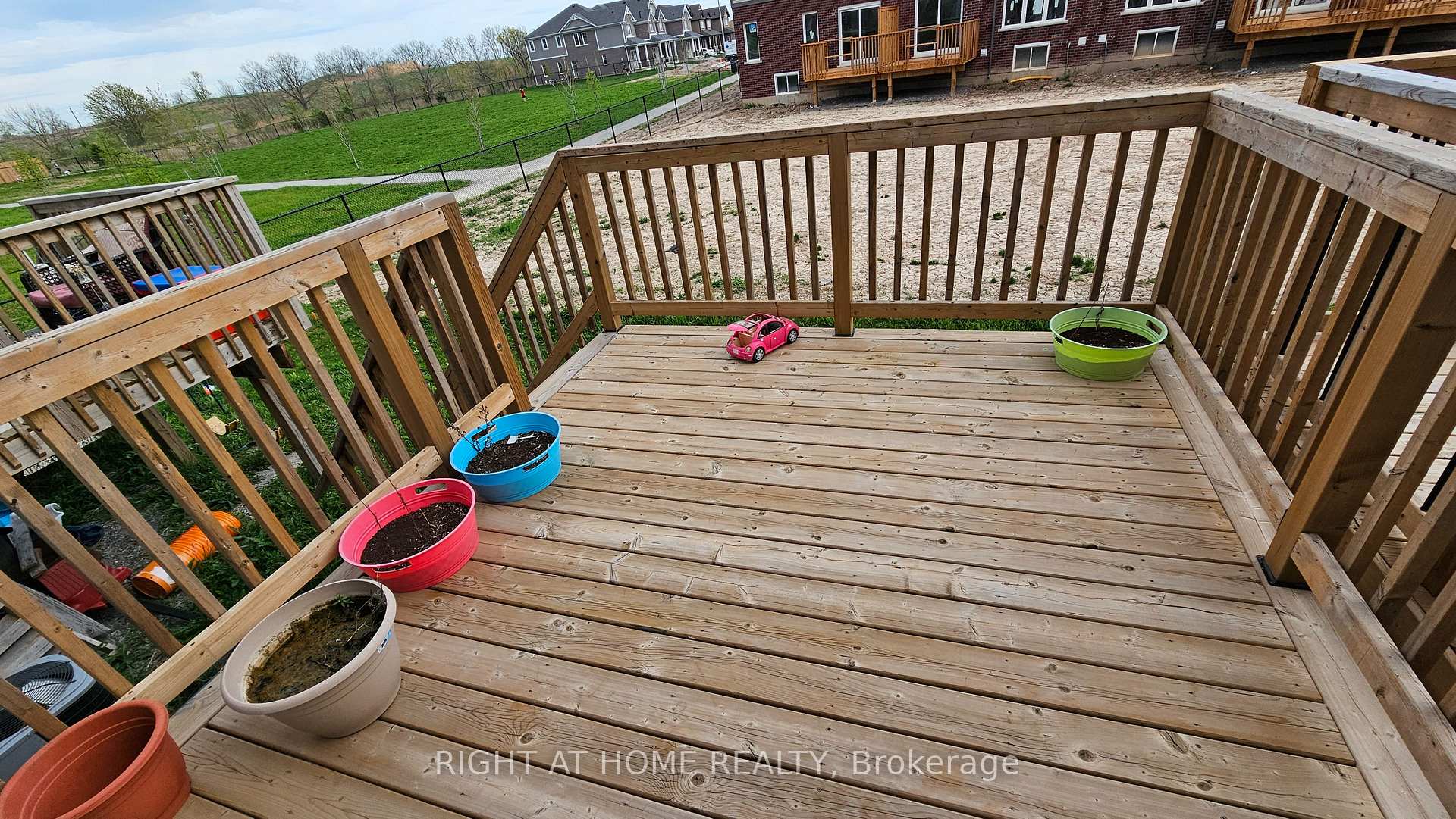 Photo 24 of 35 Bowman Crescent, Thorold, Hurricane/Merrittville — HOMEH
