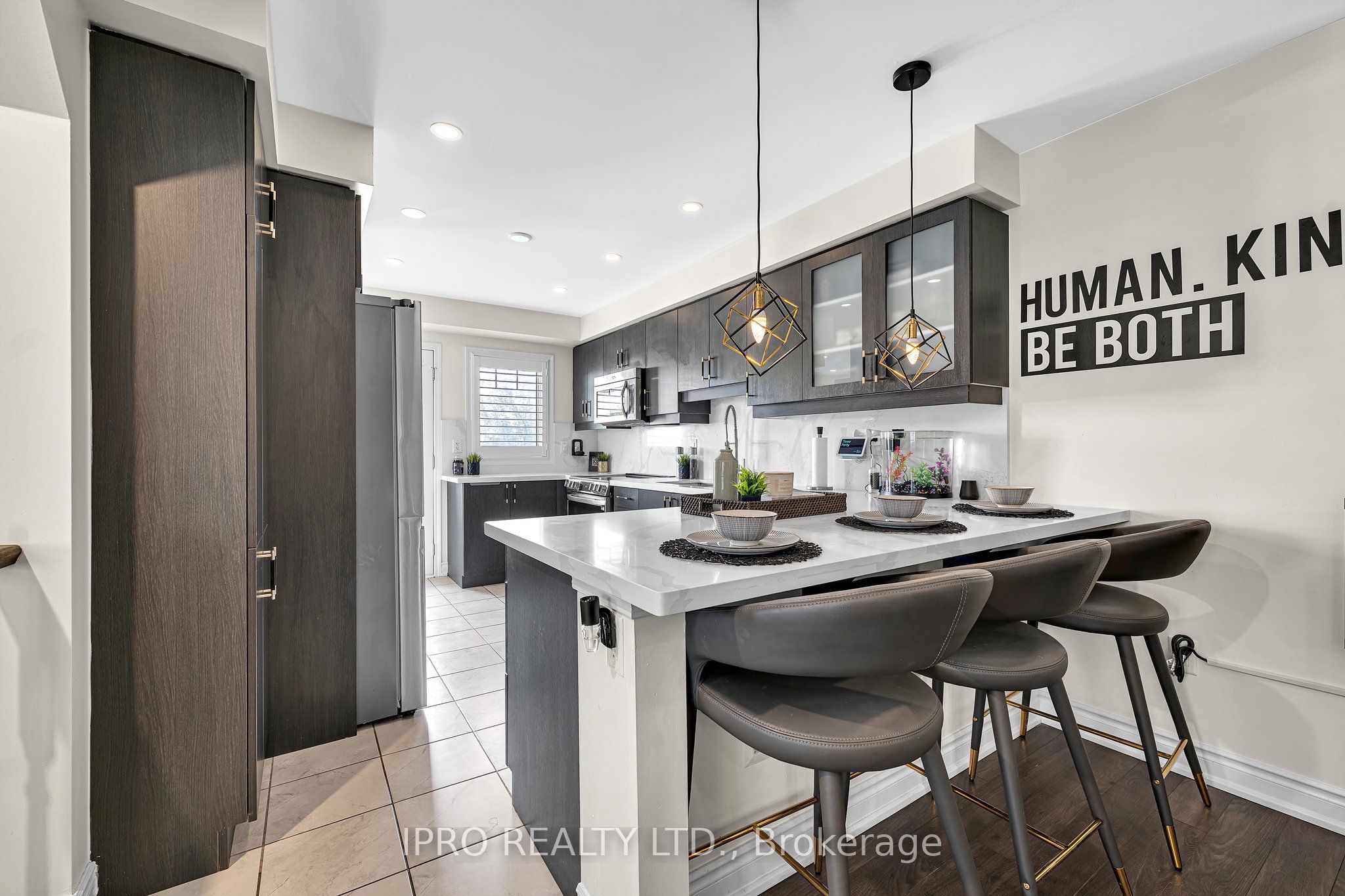 Photo 43 of 1637 LeBlanc Court, Milton, Ford — HOMEH