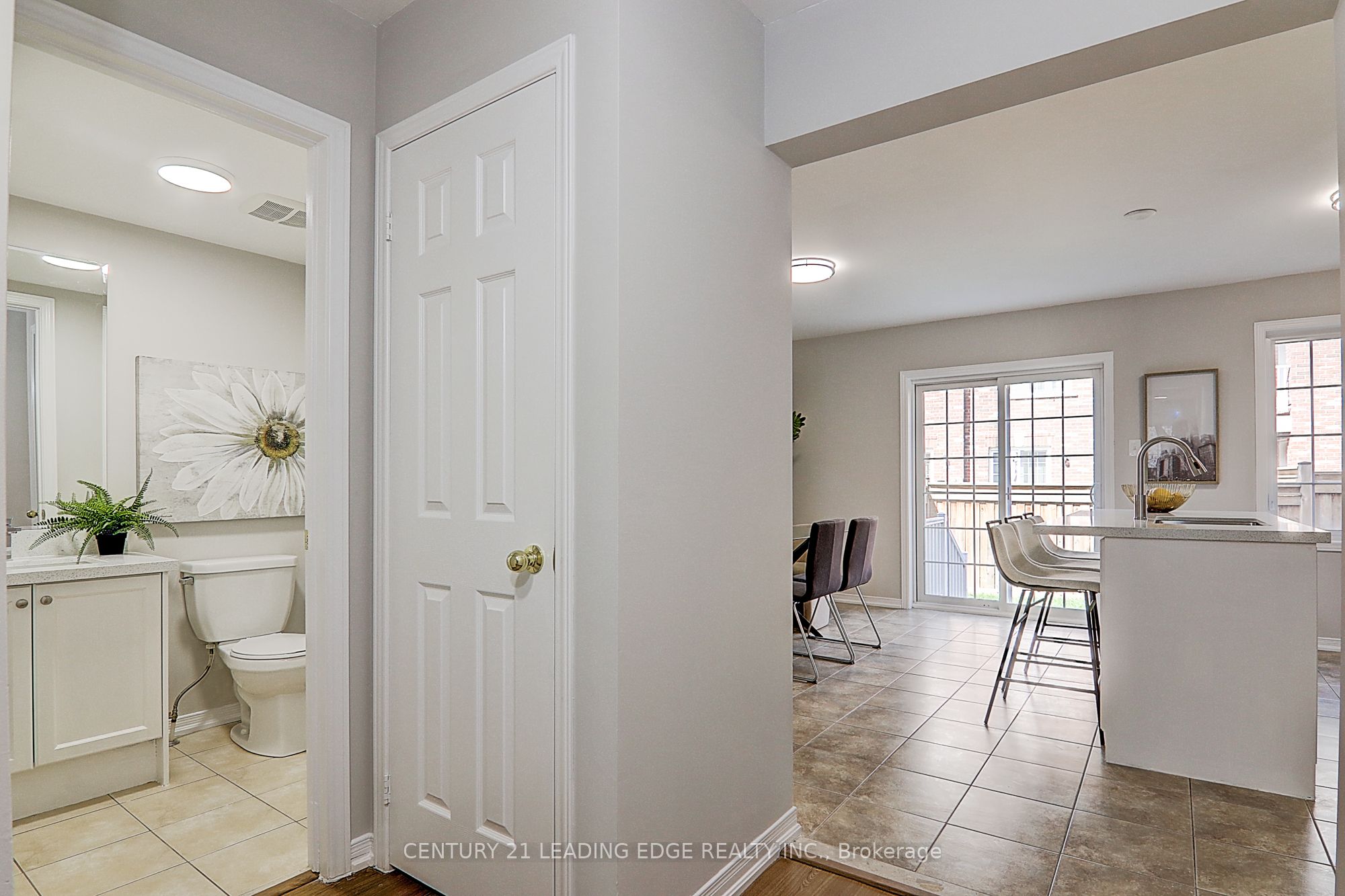 Photo 45 of 73 Eastern Skies Way, Markham, Wismer — HOMEH