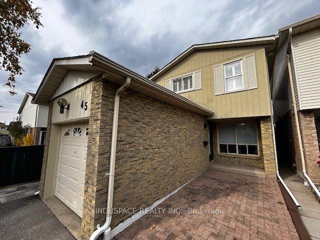 Photo 3 of 45 Granada Crescent, Scarborough, Rouge — HOMEH