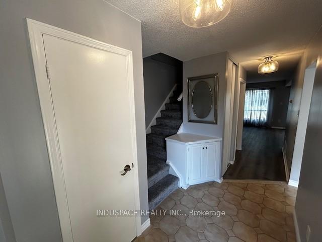 Photo 4 of 45 Granada Crescent, Scarborough, Rouge — HOMEH