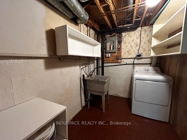 Photo 31 of 45 Granada Crescent, Scarborough, Rouge — HOMEH