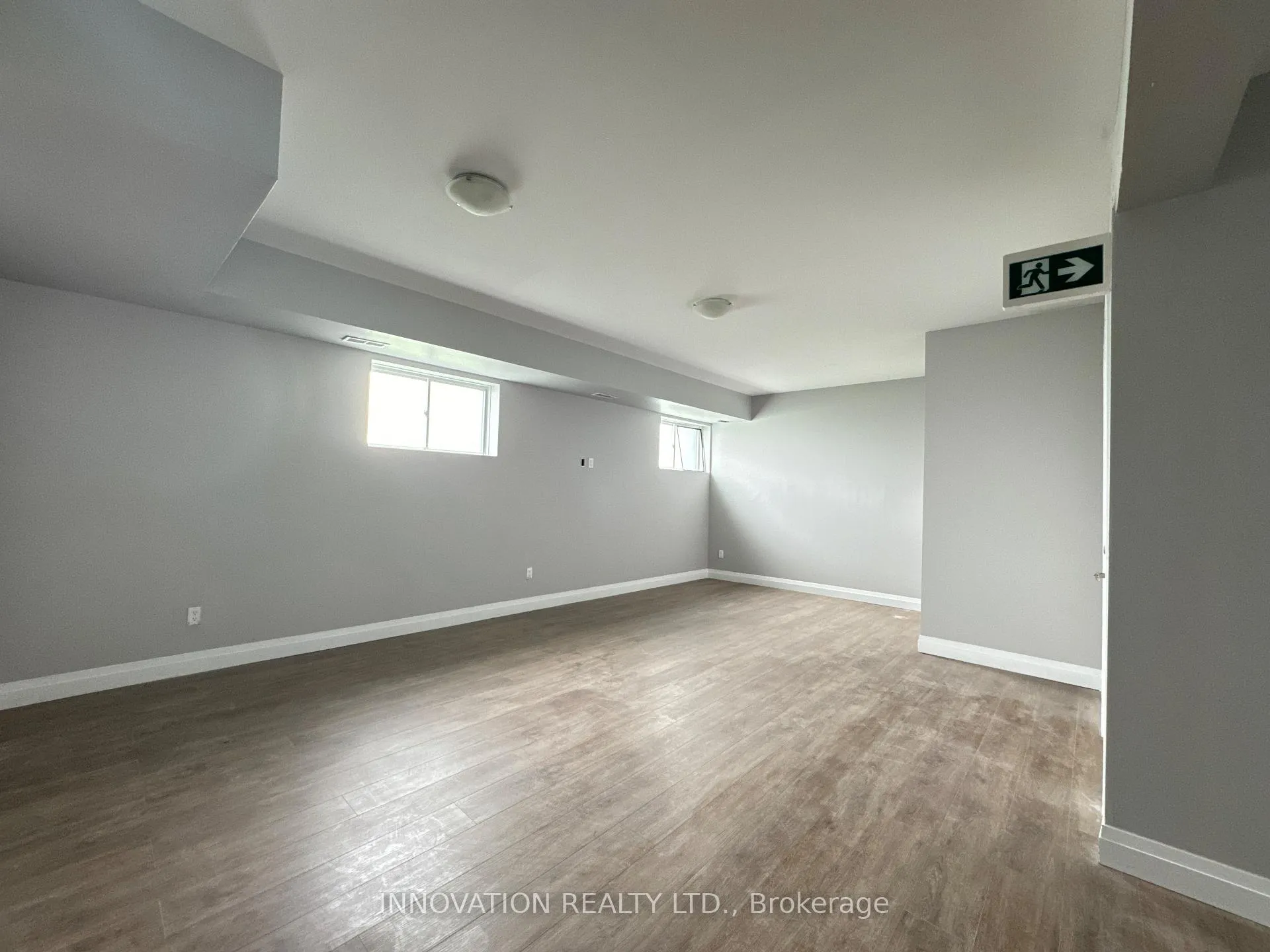 Photo 11 of Unit 4, 320 Tremblay Road, Ottawa, Eastway Gardens/Industrial Park — HOMEH