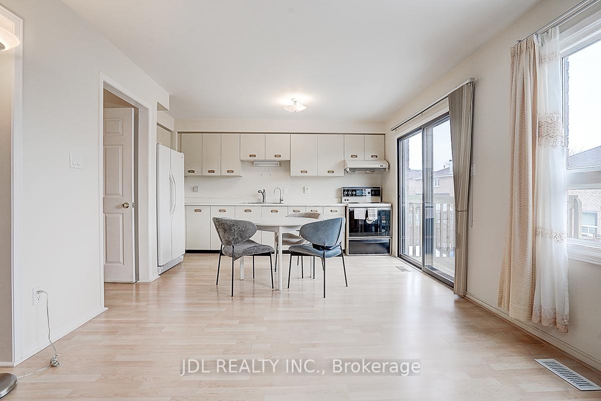 Photo 9 of 22 Birrell Avenue, Scarborough, Rouge — HOMEH