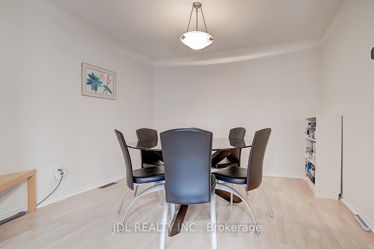 Photo 12 of 22 Birrell Avenue, Scarborough, Rouge — HOMEH