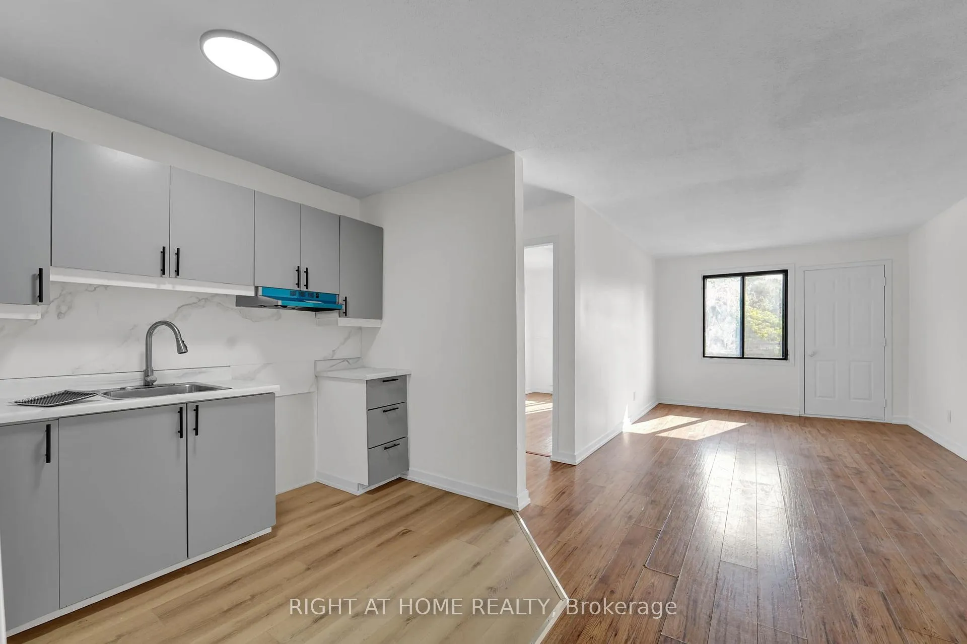 Photo 39 of Unit 17, 6 John Street S, Arnprior — HOMEH