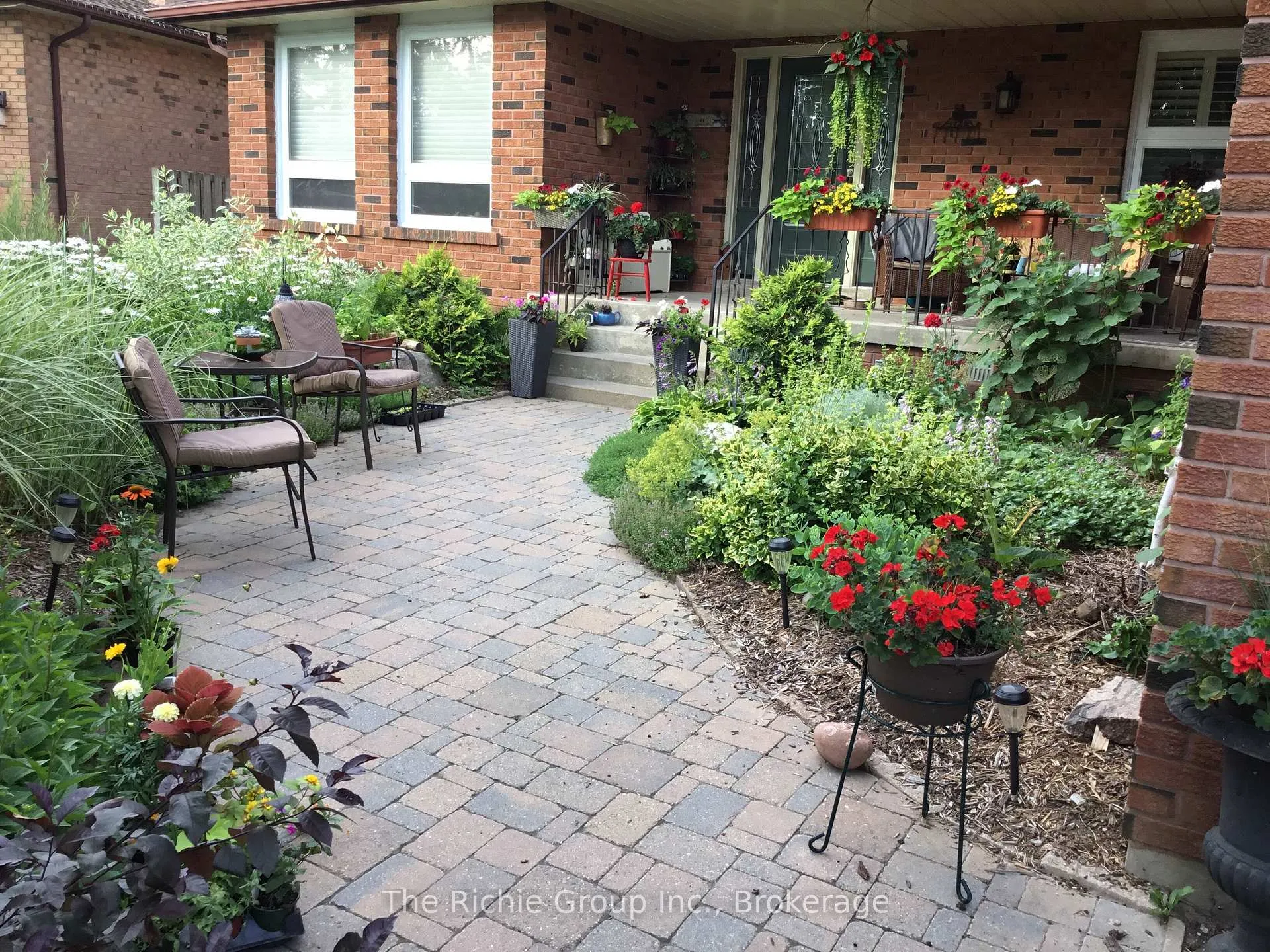 Photo 3 of 75 Marilyn Street, Caledon, Caledon East — HOMEH