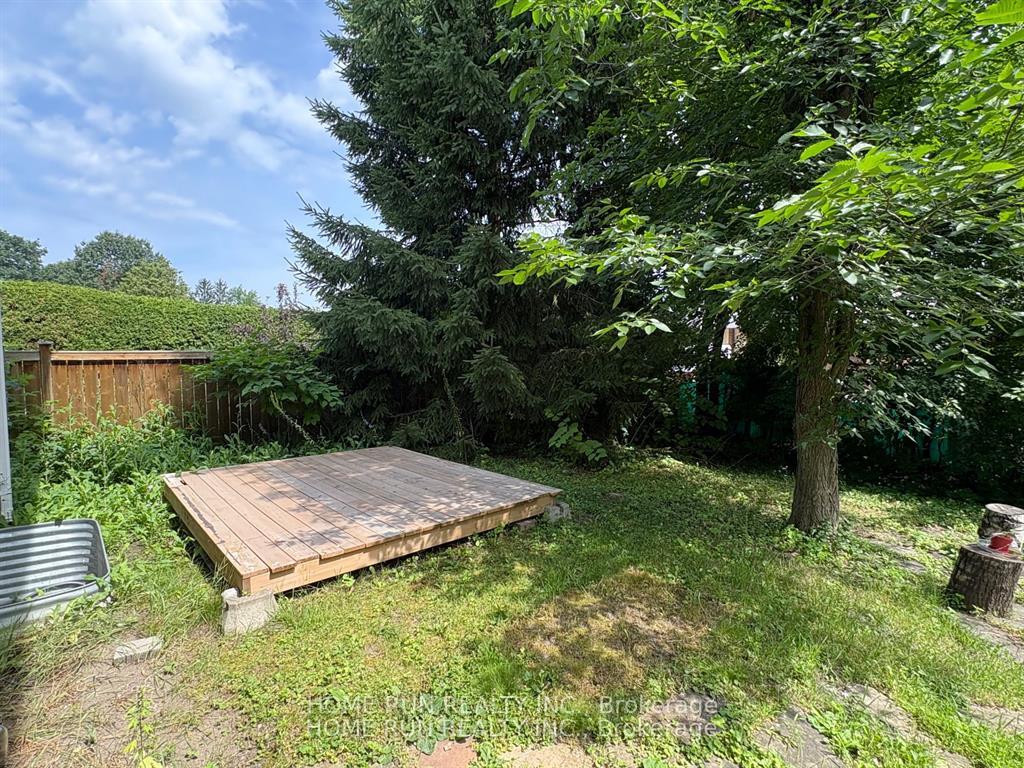 Photo 22 of 646 Ingram Crescent, Ottawa, Beacon Hill North — HOMEH