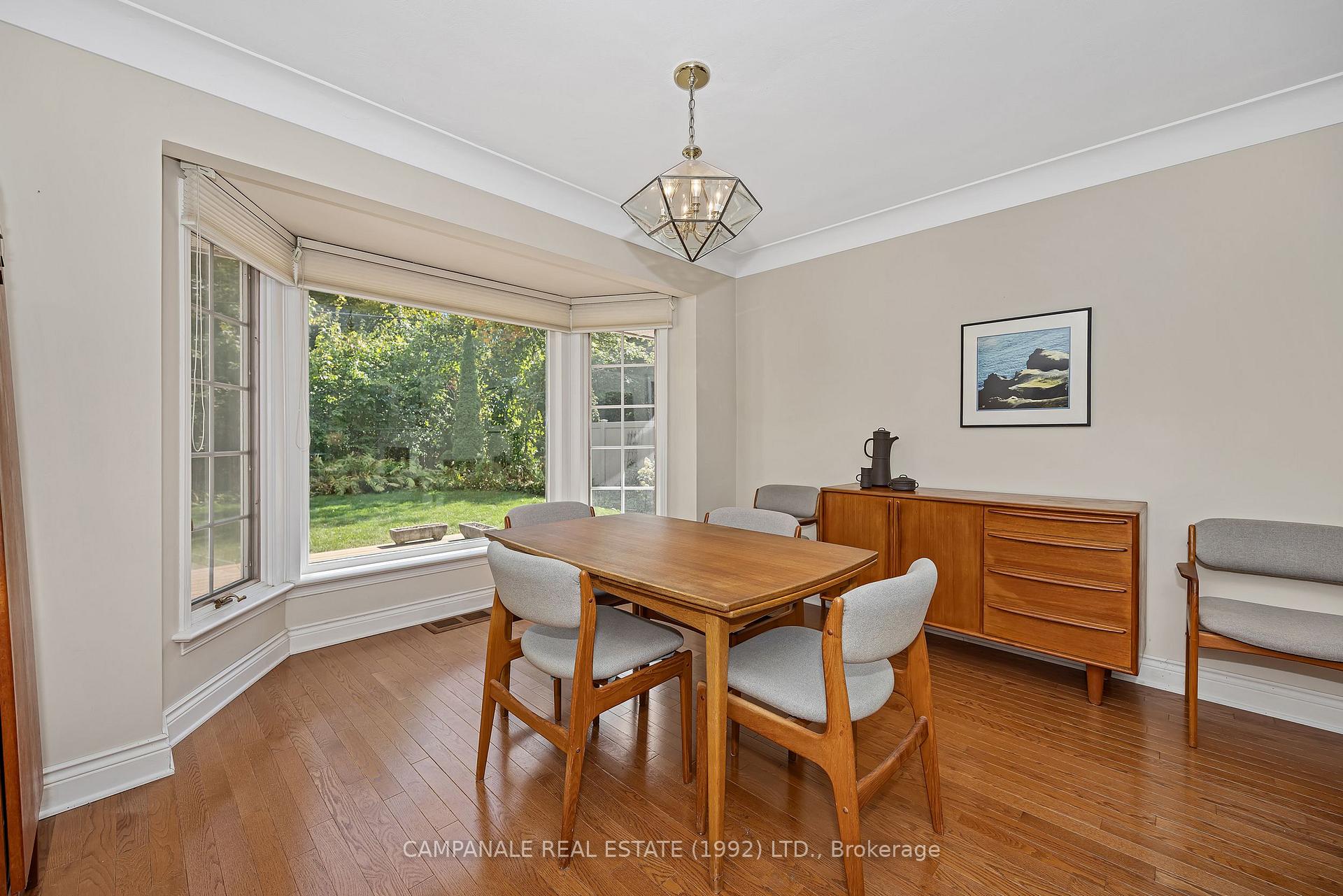 Photo 17 of 412 Thessaly Circle, Ottawa, Alta Vista/Faircrest Heights — HOMEH