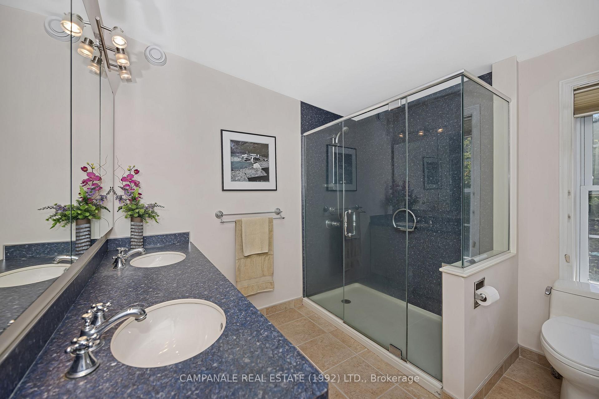 Photo 20 of 412 Thessaly Circle, Ottawa, Alta Vista/Faircrest Heights — HOMEH